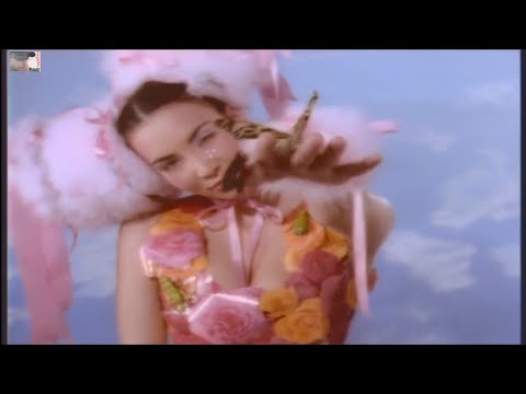 URBAN COOKIE COLLECTIVE - Sail Away (Extended Version)