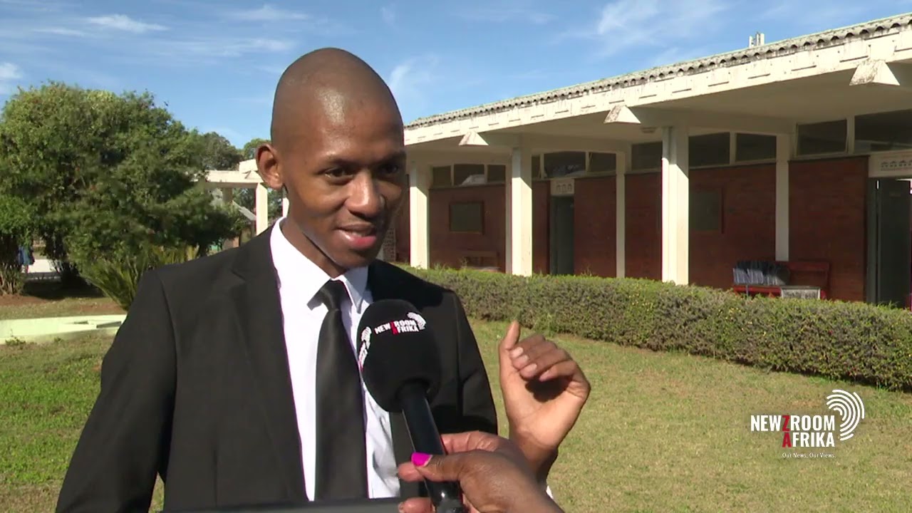 Student designs simplified physical sciences study guide