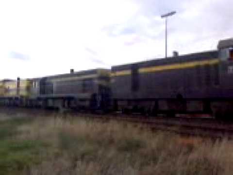 Ballast Train Through Dynon