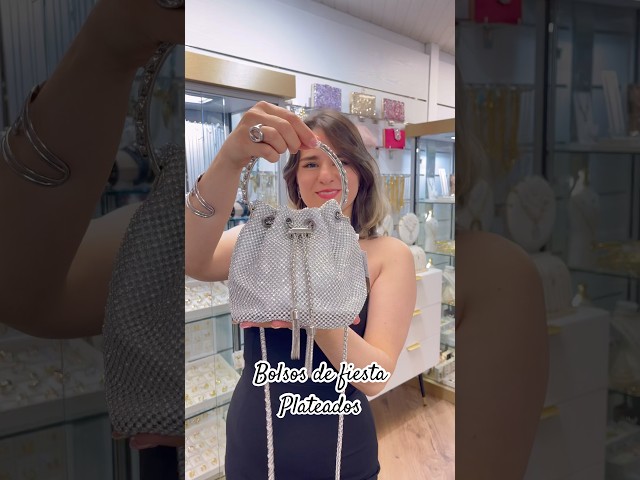 Vídeo relacionado con Pahajim Bolsos de Fiesta Clutch Bolso de Mano para Mujer PU Piel con Cadena Desmontable Bolsos Ceremonia Bandolera para Bodas, Cenas, Eventos (Champán)