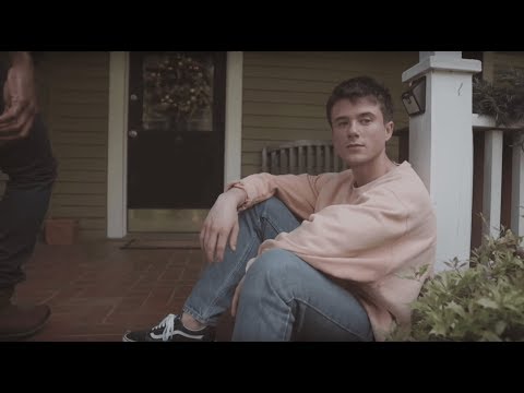 Alec Benjamin