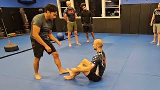Sitting vs. standing frames concept for Brazilian Jiu Jitsu