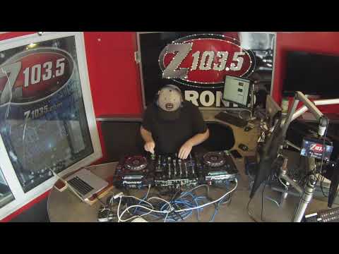 DJ Mallon on the Z103.5  Drive at 5 Streetmix - July 11, 2016