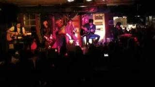 Elliott Yamin - Train Wreck (clip)