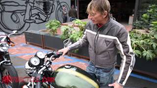 2013 Moto Guzzi V7 Racer vs. 2013 Triumph Thruxton