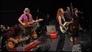 Neko Case - Hold On, Hold On