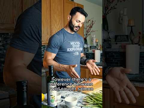 The difference between wild caught and farm raised salmon! #food #salmon