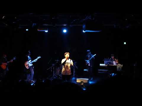 Oasis - Don't look back in anger