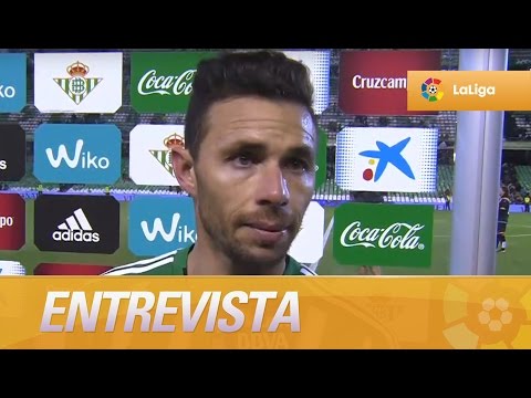 Rubén Castro: " Si queremos salvarnos tenemos que ganar en casa"