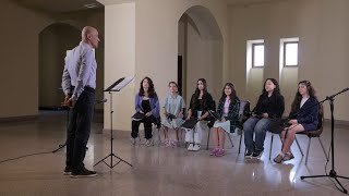 Սովորում ենք երգել
