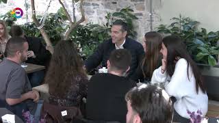 ΣΤΟΝ ΒΟΛΟ Ο ΑΛΕΞΗΣ ΤΣΙΠΡΑΣ ΣΤΟ ΠΛΑΙΣΙΟ ΔΙΗΜΕΡΗΣ ΠΕΡΙΟΔΕΙΑΣ ΣΤΗ ΘΕΣΣΑΛΙΑ 19 10 2026