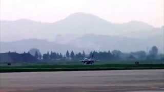 SOUTH KOREA!  F-16 Fighting Falcons Launch from Osan Air Base!