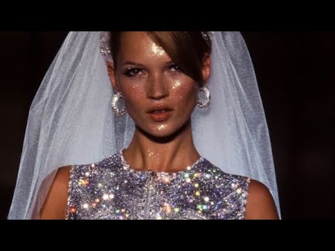 ATELIER VERSACE COLLEZIONE DONNA AUTUNNO-INVERNO 1995/96