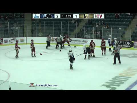 Riley Bezeau vs Lane Hinkley