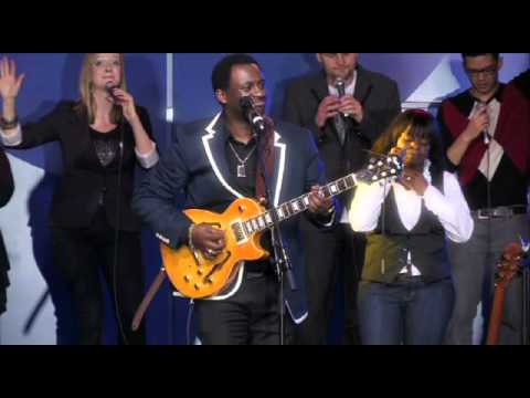 Noel Robinson  - Rain (Live)