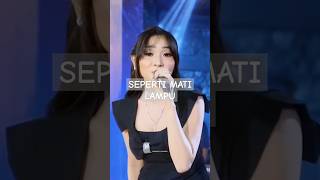 Download lagu SEPERTI MATI LAMPU - Difarina #shorts #sepertimatilampu #difarinaindra mp3
