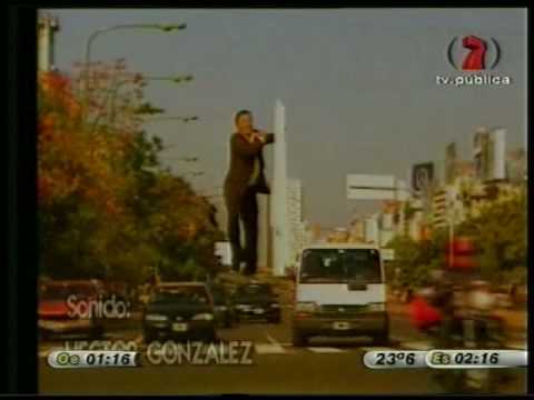 Todo por dos pesos (2000) - Presentación