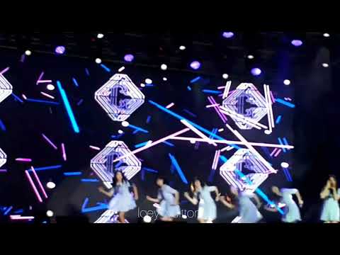 171028 GFRIEND (여자친구) - NAVILLERA (너 그리고 나) at Kpop Republic 2