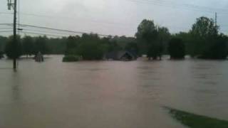 preview picture of video 'Flooding on Bell Road'