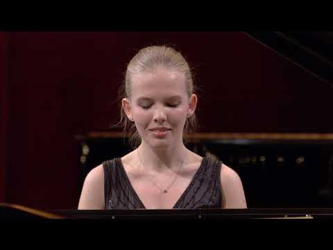 EVA GEVORGYAN – third round (18th Chopin Competition, Warsaw)