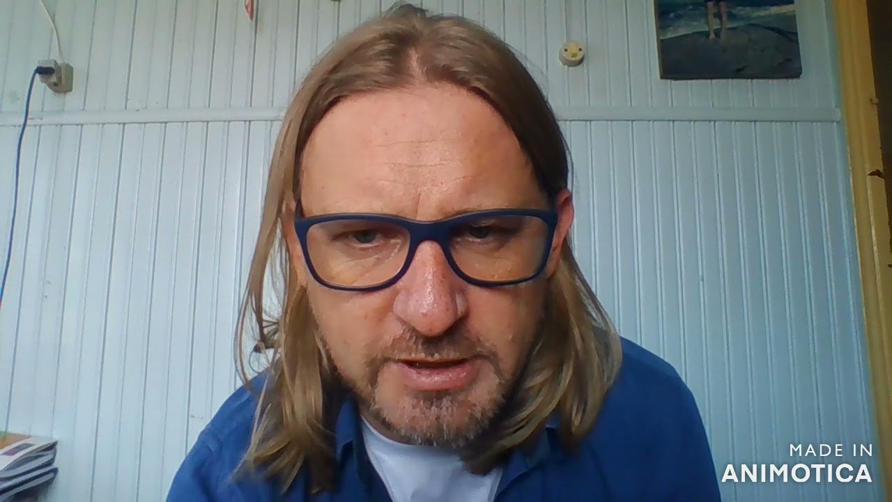 Teorias do Currículo - Currículo Crítico