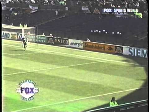 2002 (April 7) Feyenoord 0 -NAC Breda 0 (Dutch Eredivisie)