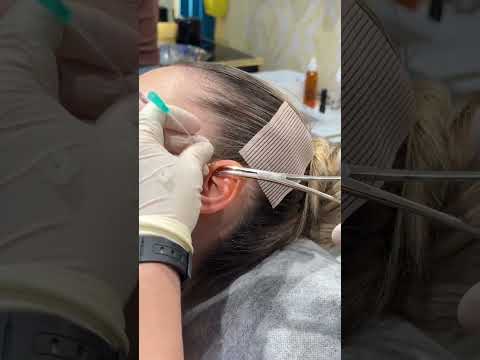 Forward Helix = Next-Level Edge. ✨ #forwardhelix #helixpiercing #earpiercing #nosepiercing #dubai