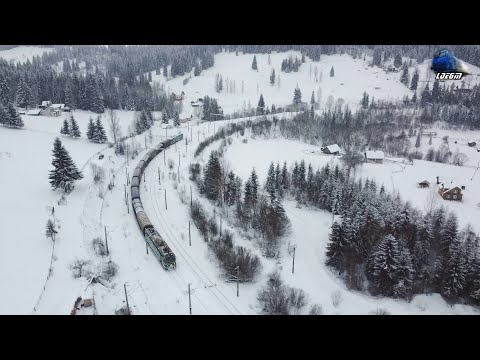 🚁☃Heavy Freight Train VS Heavy Snow❄Tren Greu de Marfă VS Zăpadă Mare in Mestecăniș 28 December 2021