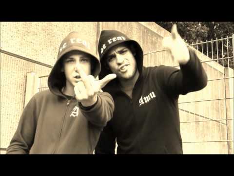 Amu Melik & Almany - Egal ob Deutscher oder Araber ( Offiziell HD Video )