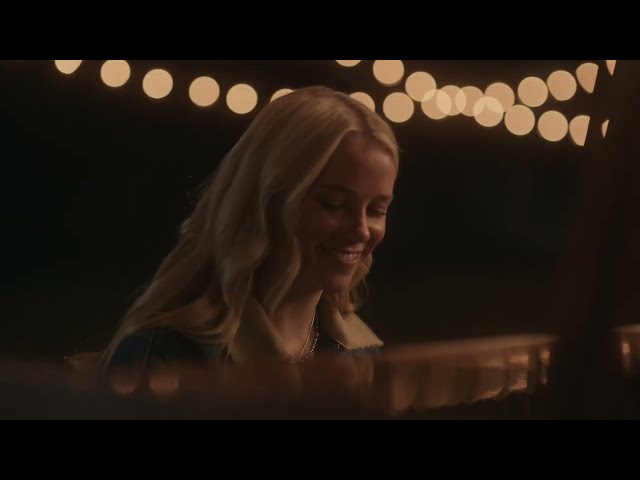 Video zu 'Indigo' ansehen