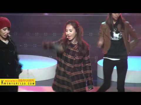[Fancam] 110120 Yuri SNSD - rehearsal@20th Seoul Music Awards