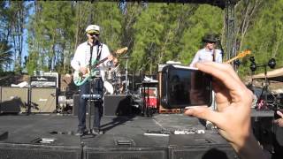 Weezer - Island concert Encore - "Buddy Holly" and "Back To The Shack" - Weezer Cruise 2014