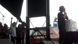 T. Mills Performing &quot;Diamonds&quot; at Warped Tour Toronto
