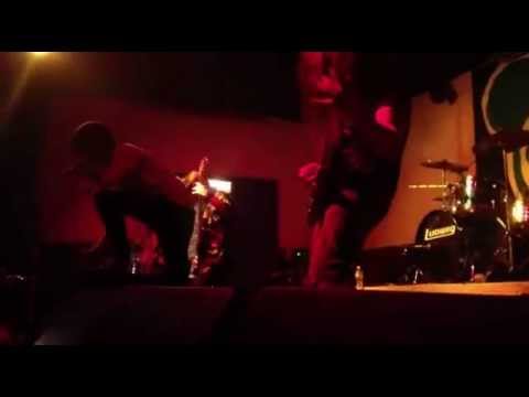 Chain the Scylla-Youthinasia(Live at Gators Lounge)