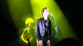 Le Luci della Centrale Elettrica - 40 km (live)