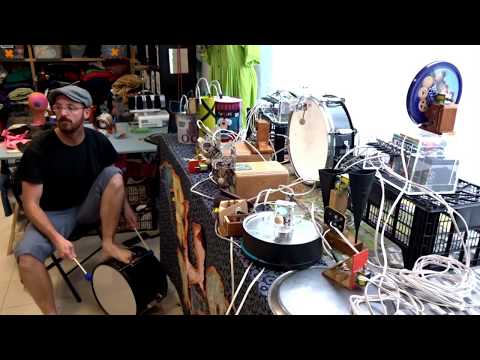 Rizoma[a] + LAMEI + Percusión Manual