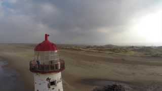 preview picture of video 'Point of Ayr Lighthouse'