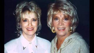 "Senses" Sung by Connie Smith (Written by Jeannie Seely and Glen Campbell)