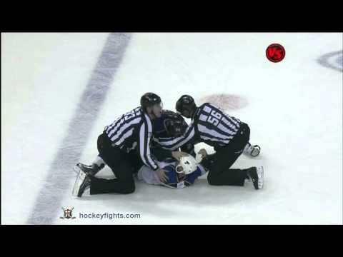 Colin Fraser vs Scott Nichol Nov 22, 2011