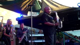 Gerald Albright, Mindi Abair, Dave Koz and Richard Elliot - I Feel Good live at Thornton Winery