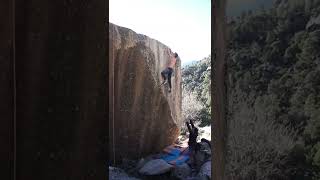 Video thumbnail of Dramas y Comedias, 8b+. La Pedriza