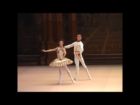 Paquita Grand Pas - Bolshoi Ballet (Maria Alexandrova, Alexander Volchkov)