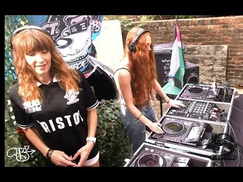 Scenic Roots with Chez [PILOT] featuring Dazee