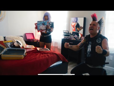Tragos Amargos - Piñata Protest (Music Video)