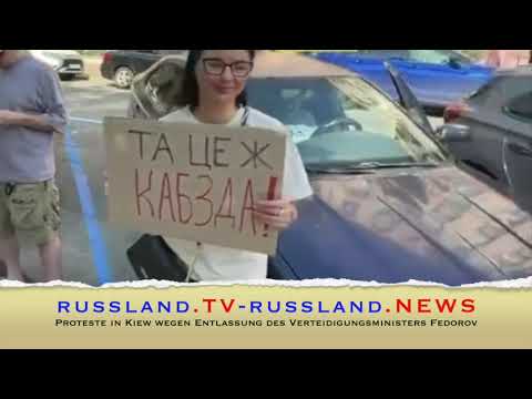Proteste in Kiew wegen Entlassung des Verteidigungsministers Fedorov Proteste in Kiew wegen Entlassung des Verteidigungsministers Fedorov
