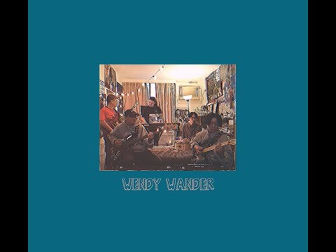 溫蒂漫步 Wendy Wander ｜She loves me｜(Official music video)