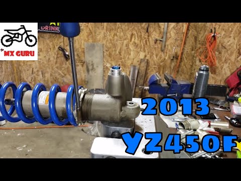 Rebuilding the rear shock! | 2013 Yamaha YZ450f  | KYB