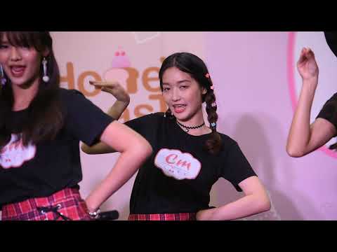 [FanCam] รักหนึ่งคํา trainee's version - Meemie DaiFuKu Focus - 2019-06-30 - Central Changwattana