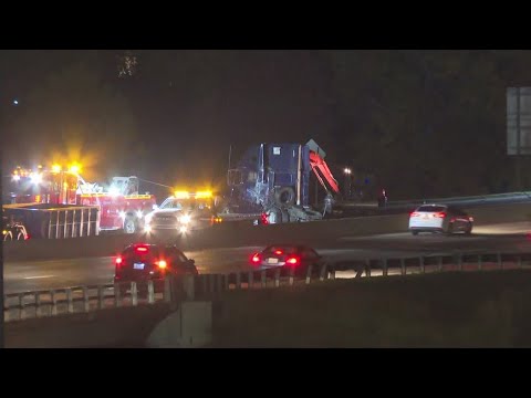 US 52 South closed after crash in Winston-Salem