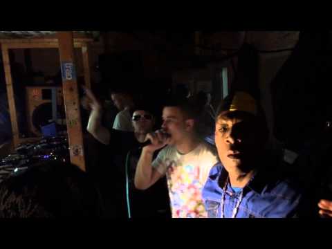 SubDub - Kenny Knots - Watch how the people dancing